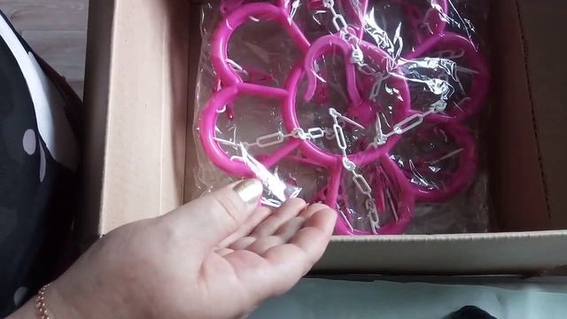 Одноразовые столовые приборы и вешалка для сушки мелких вещей Распаковка смотреть онлайн