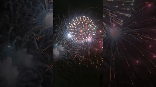 Салют на день города Королёв. смотреть онлайн