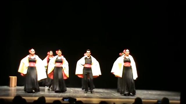 BAILE POR ALEGRIAS CON CAPOTES A.C. BAILE FLAMENCO DANIEL CASTELLANOS смотреть онлайн