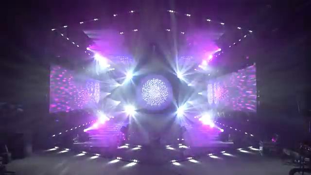 Outmar electronic 2018 lighting show-梁发勇作品 смотреть онлайн