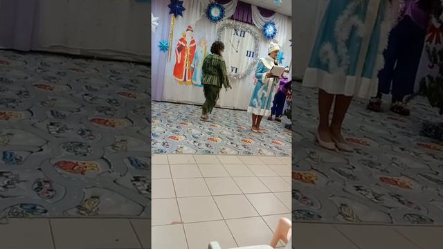 озеро Карачи на новогодний утренник часть 3 смотреть онлайн