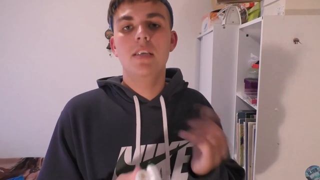 Стоит ли покупать Airpods? #Рекомендации #Airpods # смотреть онлайн