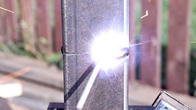 The three easiest ways to weld thin metal 1.5mm !! Any newbie can! смотреть онлайн