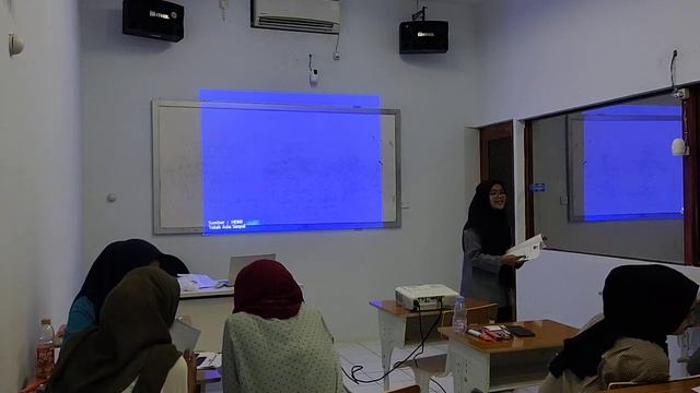 03_Ai Triyaningsih Lina Permana_2102052_Simulasi Mengajar Microteaching_Kelas 3A PGSD смотреть онлайн