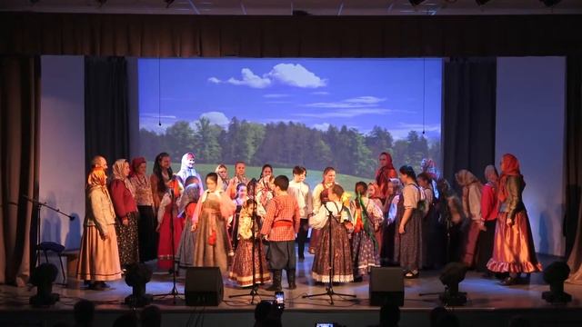 В хороводе были мы смотреть онлайн