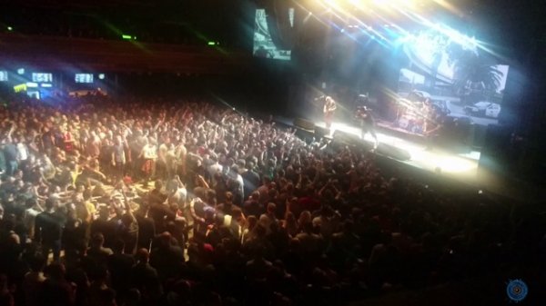 P.O.D. - Alive  (LIVE)