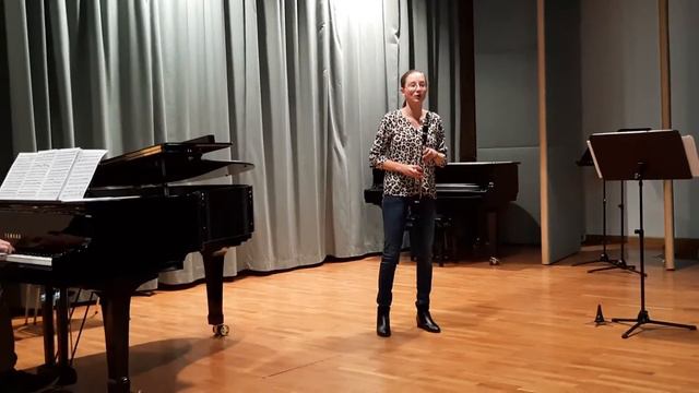 Spohr clarinet concerto 1 in C minor - 3. Rondo, live 15.10.2021 смотреть онлайн