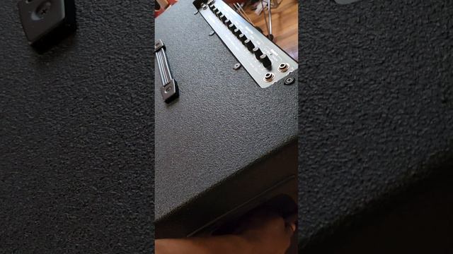 New Keyboard Amp and Comparison of Roland KC 990, Motion Sound KP 408S, and Motion Sound KP 1000S смотреть онлайн
