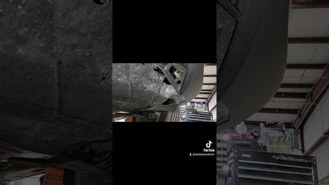 Volkswagen tiguan front bumper removal смотреть онлайн