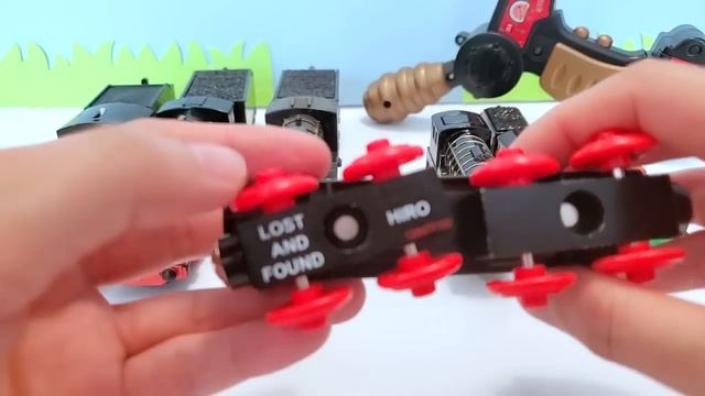 ヒロがいっぱい！きかんしゃトーマス 海外版プラレール トラックマスター 木製トーマス 電動 リモコン 他 Thomas and Friends Trackmaster смотреть онлайн