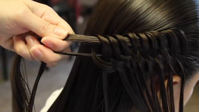 ƪTie Back Loop Braidƪ смотреть онлайн