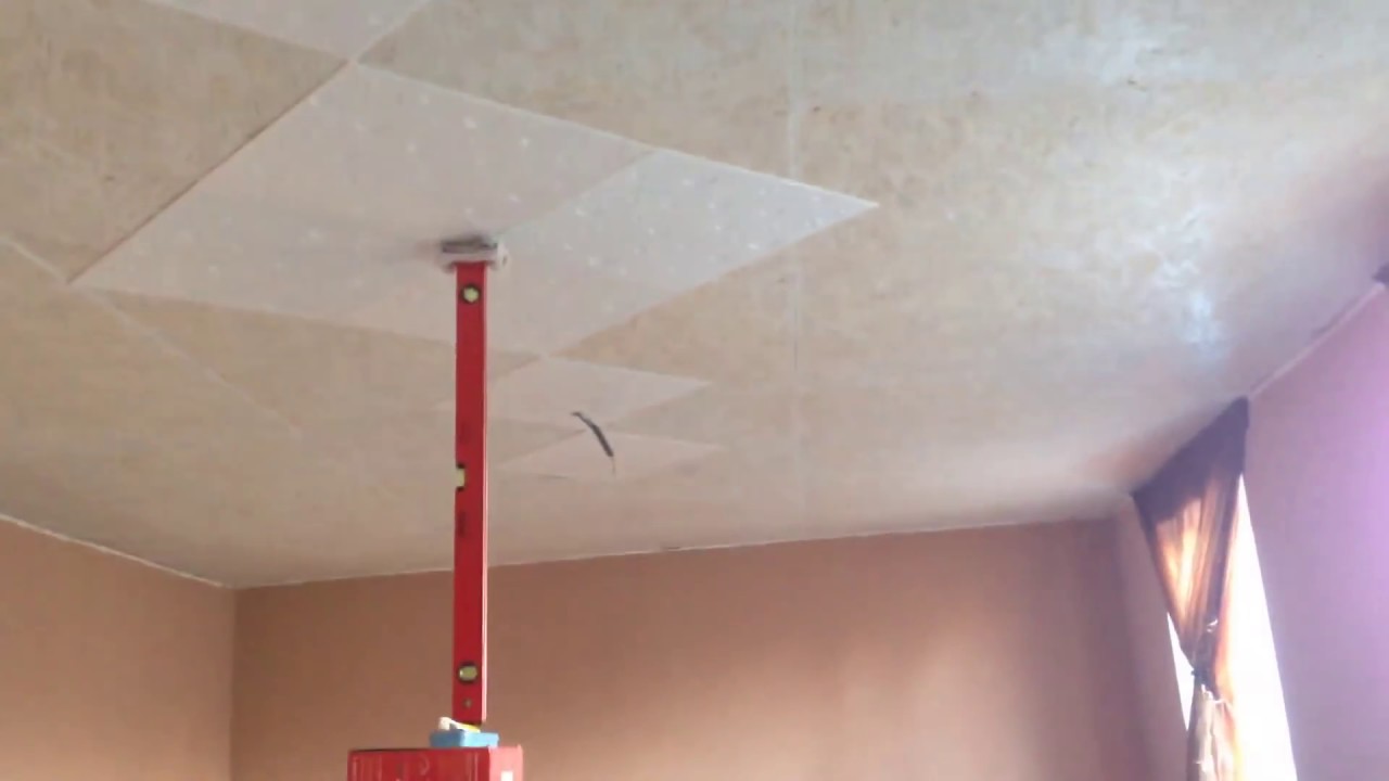 Плитка На Потолок Своими Руками. Как Поклеить Потолочную Плитку? смотреть онлайн