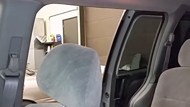 CD0297 - 2001 Honda Odyssey EX - Passenger Side Rear Power Sliding Door