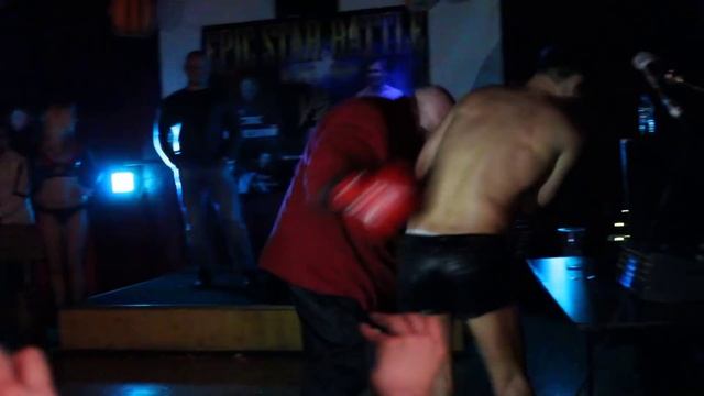 Стас Барецкий vs. Александр Пистолетов - Epic Star Battle смотреть онлайн