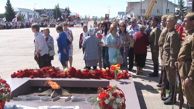 возложение цветов 9 мая 2018 Самарская область Красный Яр.mp4