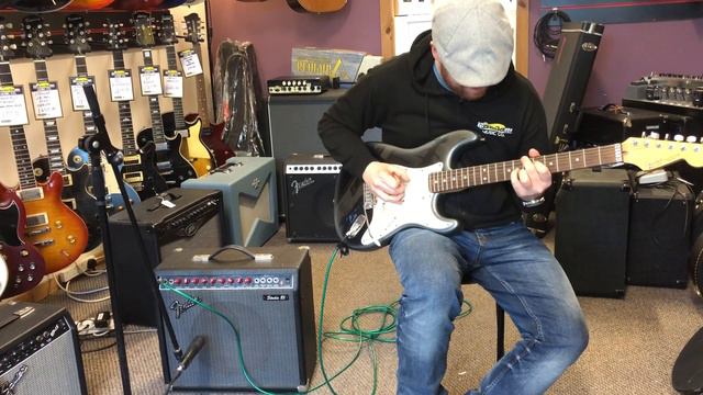 Fender USA Strat Plus Deluxe смотреть онлайн