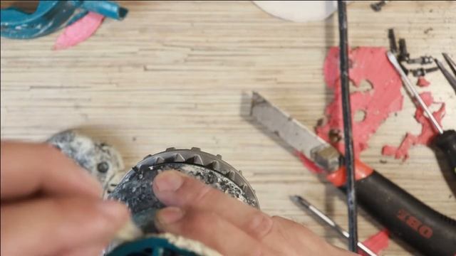 Странный ремонт на орбитальной станции(MAKITA BO5030) смотреть онлайн