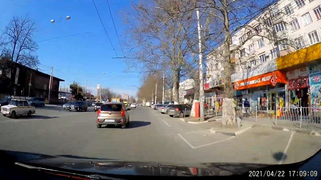Пришла весна! Симферополь, жд вокзал смотреть онлайн