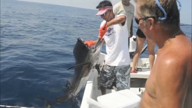 Fishing in Puerto Escondido 2011 смотреть онлайн