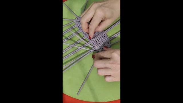 Овальное дно из бумажной лозы. Способ 2 смотреть онлайн