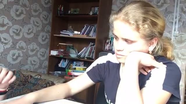 Отвечаем на вопросы. Делаем маникюр. смотреть онлайн