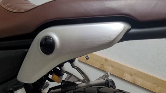 Jawa RVM 500 Scrambler Frogy - Montáž nosiče смотреть онлайн