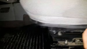 Поменял местами водительскую и пассажирскую сидушки в передних сидениях калины