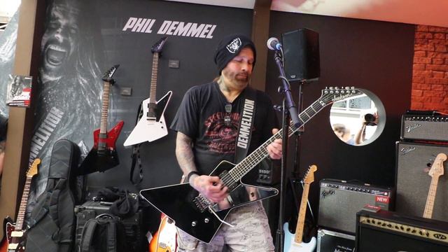 Phil Demmel on Jackson Demmelition performing at The UK Guitar Show 2019 смотреть онлайн