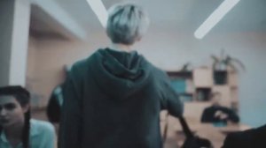 ПЕСНЯ А4 РОВНО 5 МИНУТ НАЗАД