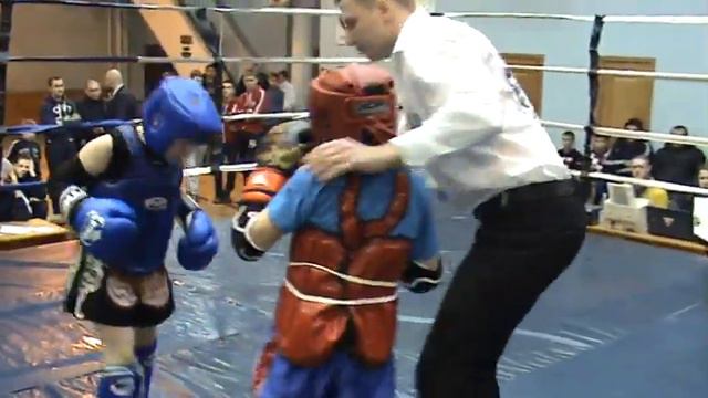 11.Пикалов(Полоцк) - Нестерович(Кикфайтэр,Минск) смотреть онлайн