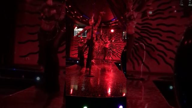 Шоу-Балет "Свободное Движение" в "Ветка Сакуры" смотреть онлайн