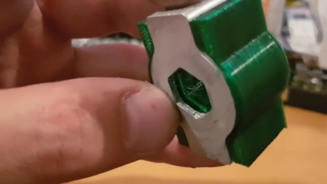 Отличия разных версий втулок амортизатора ES2/4 смотреть онлайн