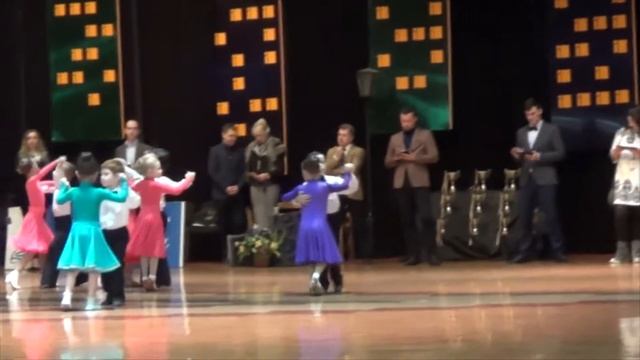 ВЛОГ Турнир по спортивным танцам. Видео для детей. смотреть онлайн