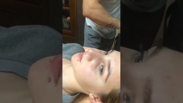 Как я сделала сама себе прокол Монро? смотреть онлайн