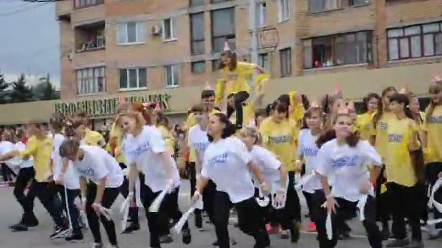 Горловка. День города, карнавал. смотреть онлайн