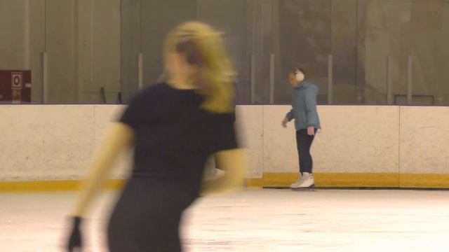 На катке 050921 смотреть онлайн