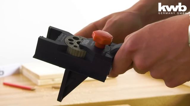 Кондуктор для сверления отверстий KWB DÜBELPROFI. Быстро и просто собираем полку своими руками! смотреть онлайн