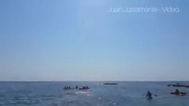 Над пляжем Сан-Хуана пронеслись истребители, оглушив туристов смотреть онлайн