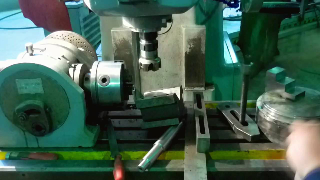 Как ФРЕЗЕРОВАТЬ шестигранник в делительной головке смотреть онлайн