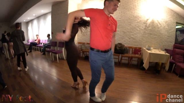 Salsa. Live. Vladimir Khitsenko & Kira Omelchenko || NY fest. 2019 смотреть онлайн