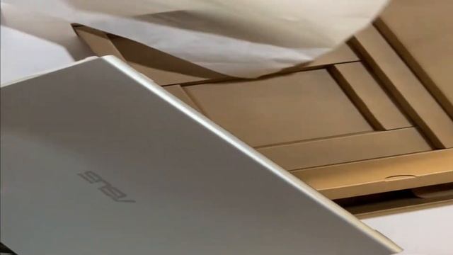 NOTEBOOK ASUS X415JA-BV2200 смотреть онлайн