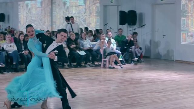 Фокстрот Филлип Борисенок и Екатерина Бондарева смотреть онлайн