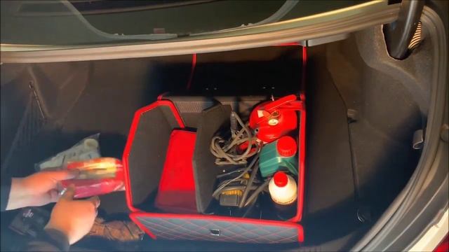 Органайзер из эко-кожи в багажник автомобиля смотреть онлайн