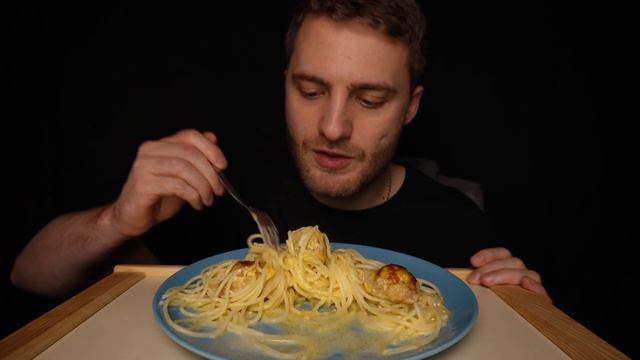 Spaghetti and Meatballs #asmr #mukbang смотреть онлайн