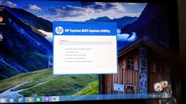 ACTUALIZAR BIOS HP-N058es y descargar drivers смотреть онлайн
