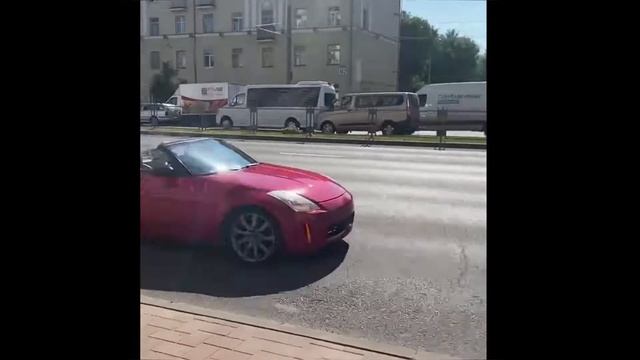 Реальный замер легенды из NFS 350Z Меряем Dragy 0-100 1/4 смотреть онлайн