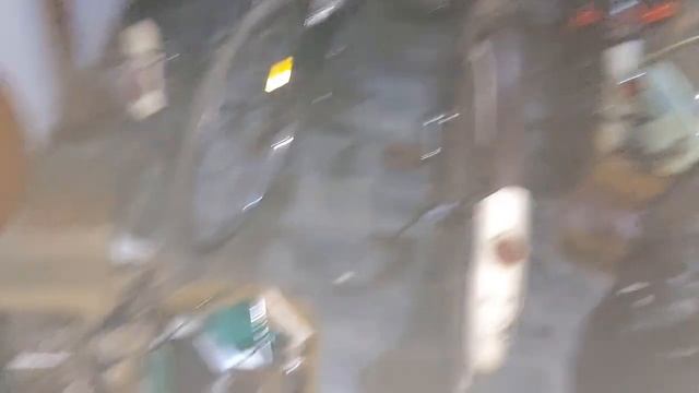 Gudang Sepeda Onthel Kuno dari Jaman Era Kompeni смотреть онлайн