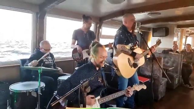 Back Time и Николай Коршунов (группа Крематорий) - Таня смотреть онлайн