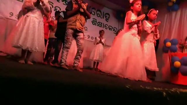 Chatrapur Sri maa Sri Aurobindo purnang children dance....//RS RAMU.... смотреть онлайн