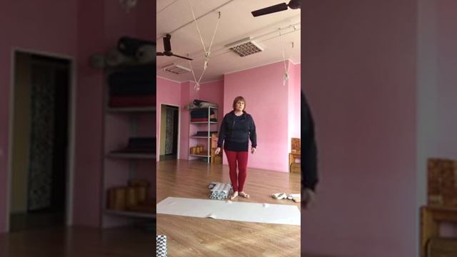 Вечерняя практика с глубокой Шавасаной. смотреть онлайн